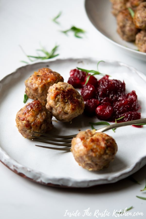 sausage stuffing balls – juicy and delicious