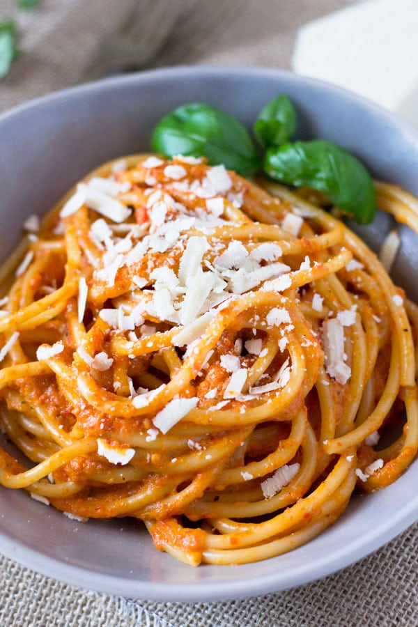 bucatini with roasted red pepper cream sauce-inside-the-rustic-kitchen