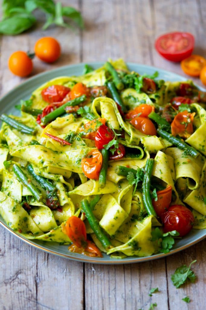 Pasta With Green Beans, Tomatoes & Pesto Inside The Rustic Kitchen