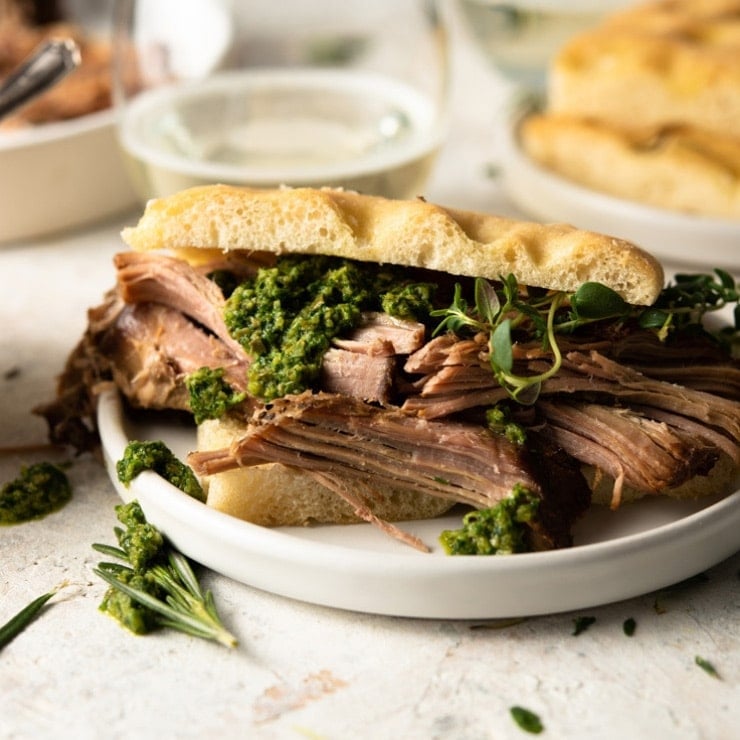 Slow Cooker Pulled Pork Shoulder