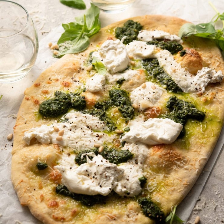 Cheesy Basil Pizza