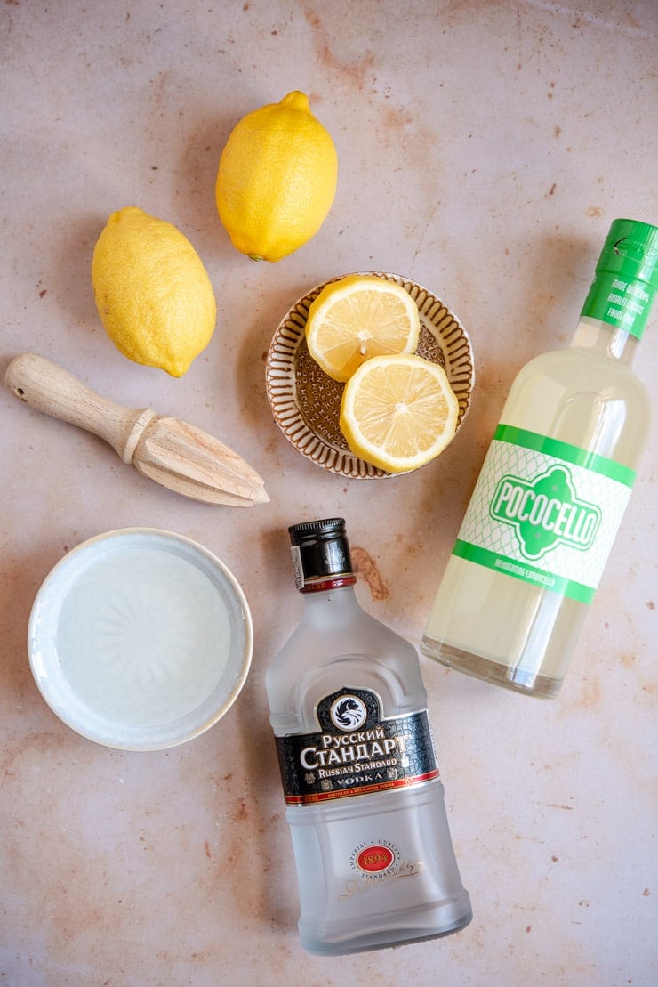 Lemon Drop Martini (with Limoncello) - Foodology Geek