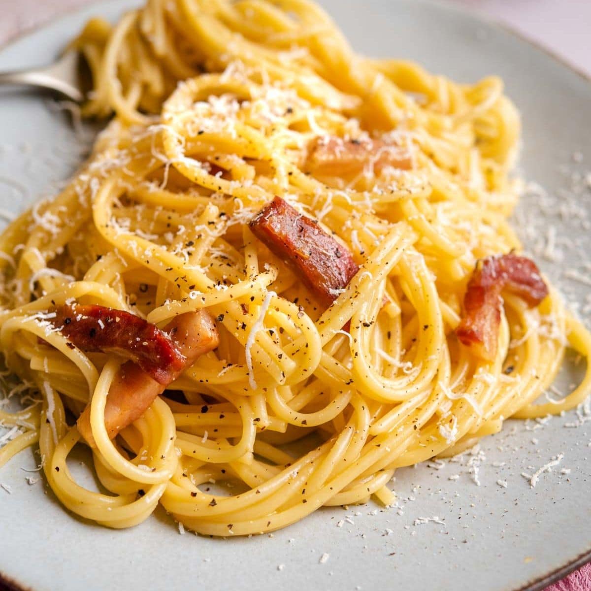 Spaghetti alla Carbonara (Authentic Recipe!) - Inside The Rustic Kitchen