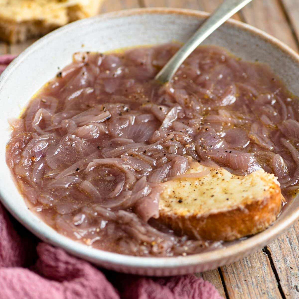 Carabaccia (Tuscan Onion Soup)