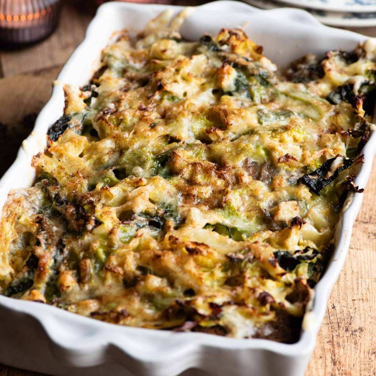 Zuppa alla Valpellinese (Cheese and Cabbage Casserole)