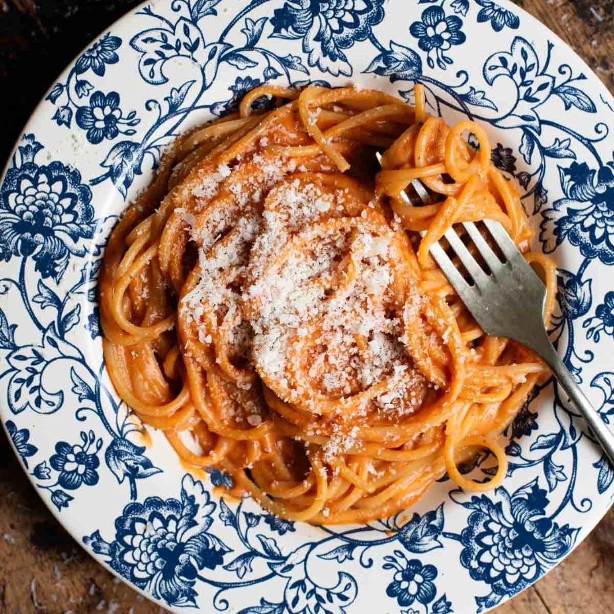 Creamy Roasted Red Pepper Pasta