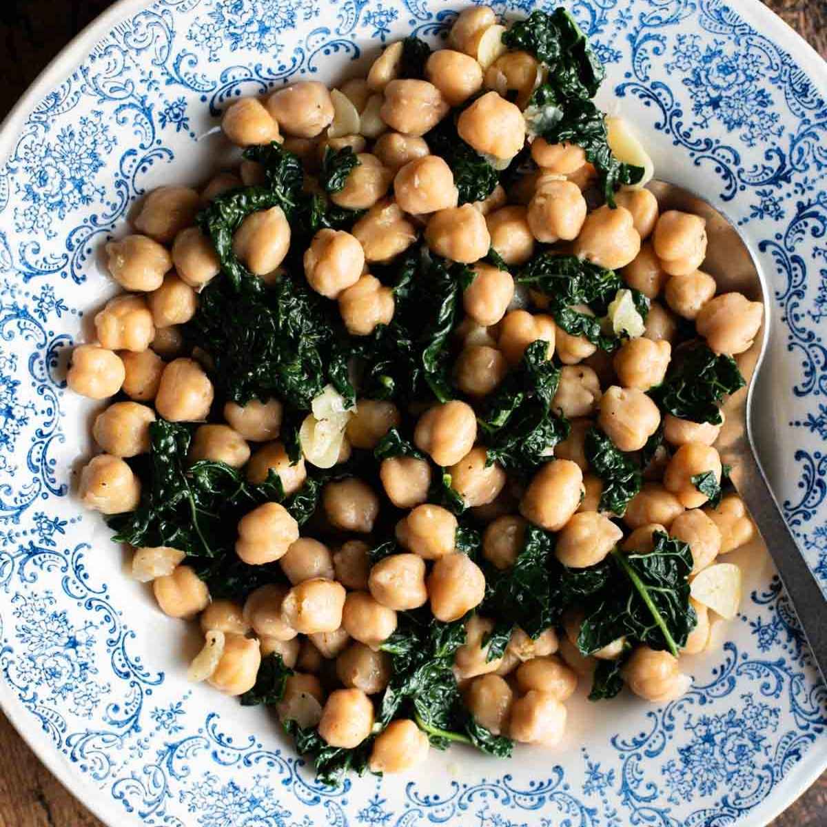 Garlicky Chickpeas and Cavolo Nero