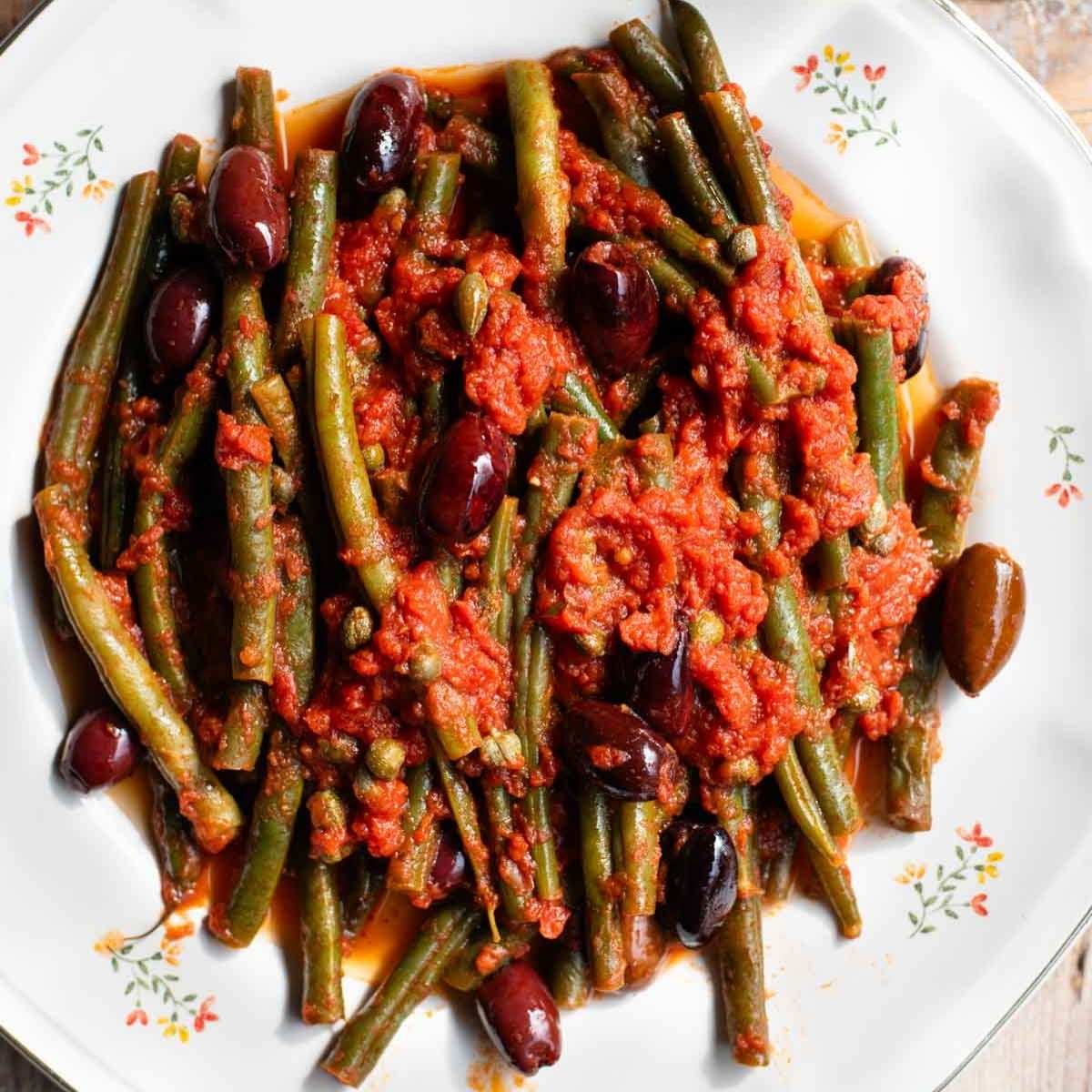 Green Beans with Olives and Capers