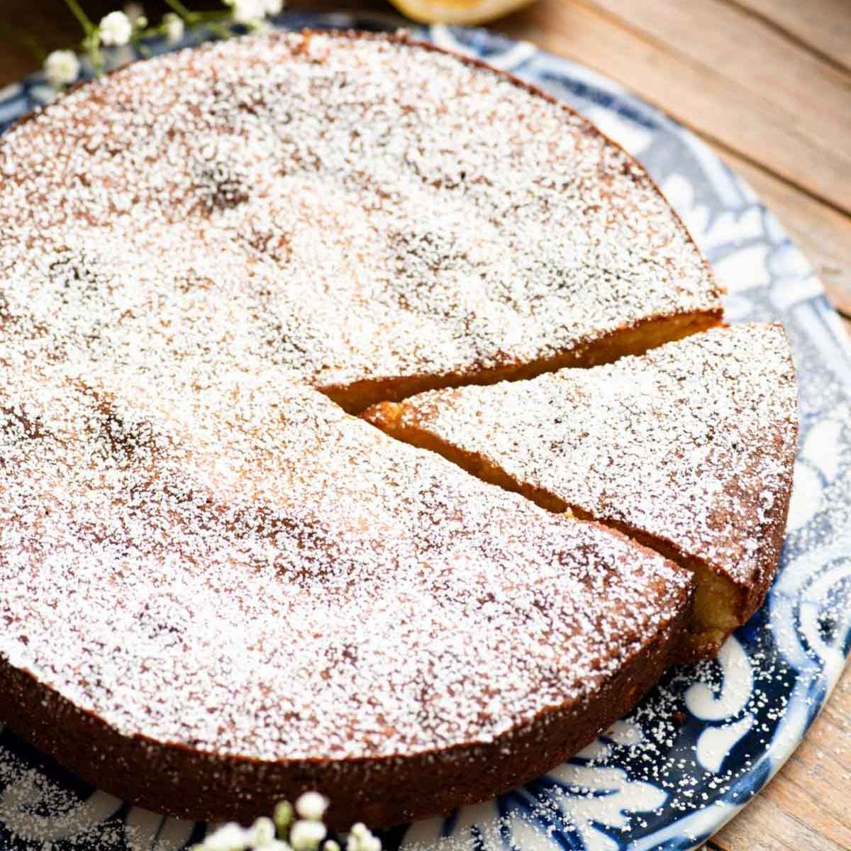 Torta caprese Bianca (Lemon and White Chocolate Cake)